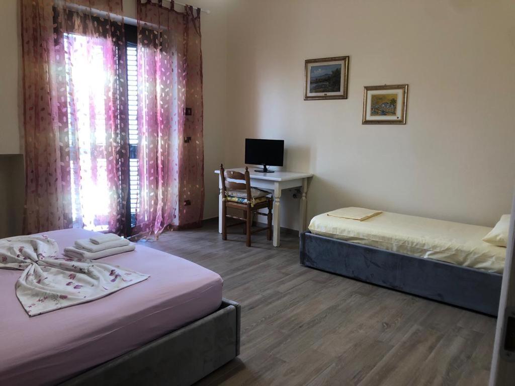 Stanze Private In Guest house *