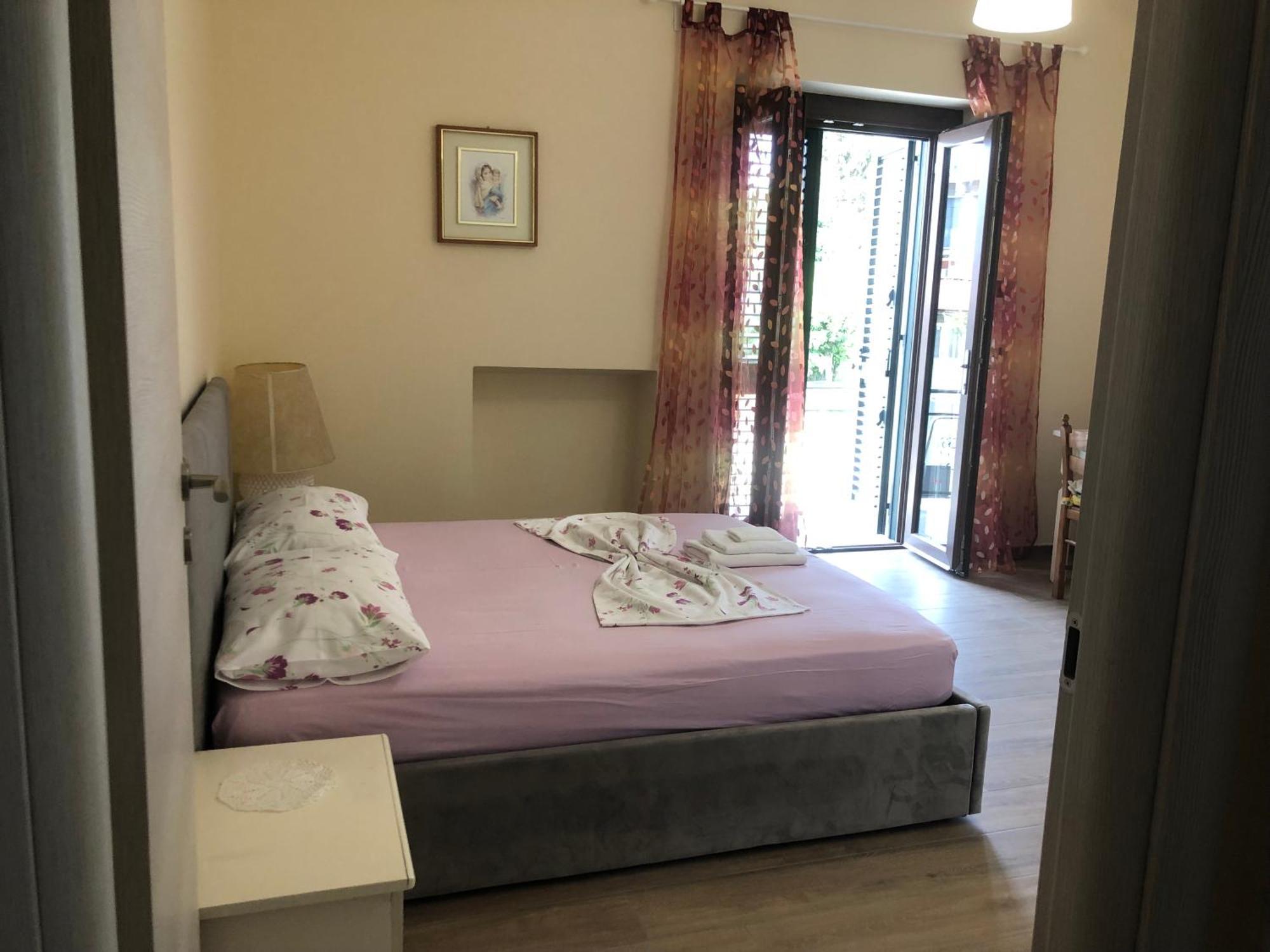 Stanze Private In Guest house Turin